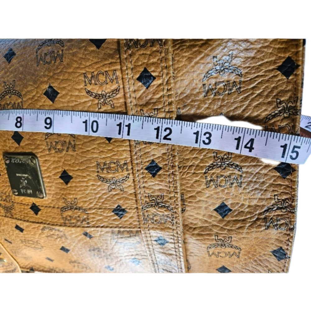 💘💯MCM Leather Shoulder Bag😃😄 - Picture 10 of 11